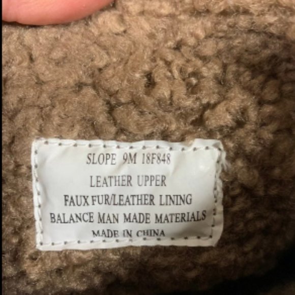 OTBT Slope low calf winter boot womens 9 in black - Picture 11 of 11